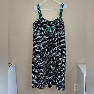 Madison Leigh woman black/white dots green trim modest dress 18W